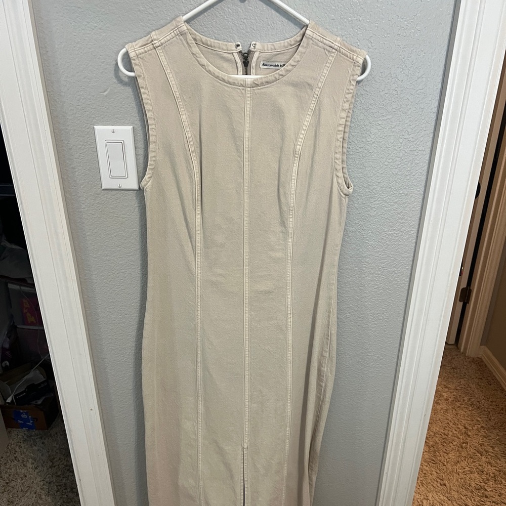 Sleeveless Beige Maxi Dress - Classic Minimalist